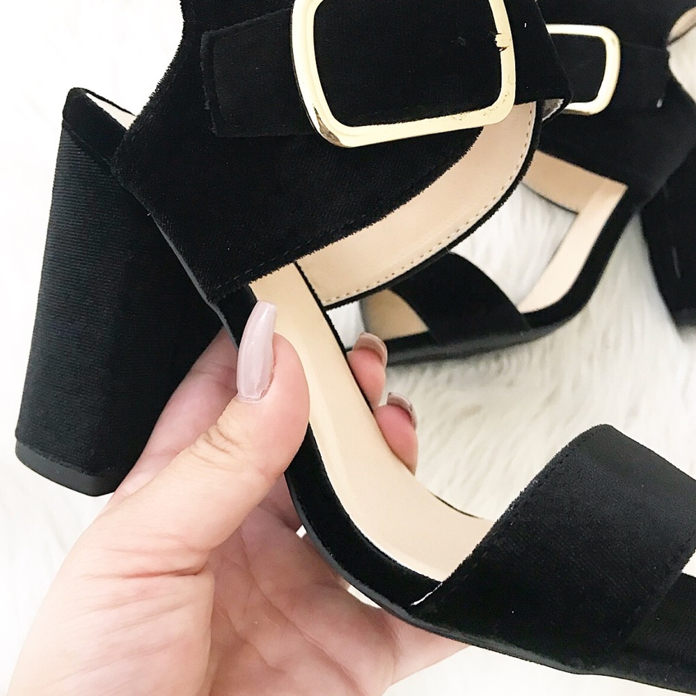 Sophia Velvet Black Heels - Picture 2 of 2
